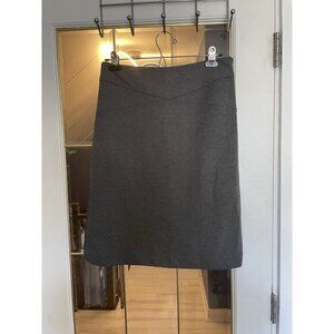 Adrienne Vittadini Grey A-Line Skirt Women's Size 4 Classic Office Skirt